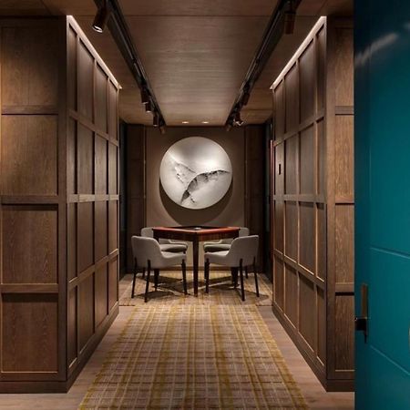 The Londoner Hotel Buitenkant foto The Library at The Ivy, St John's Wood
